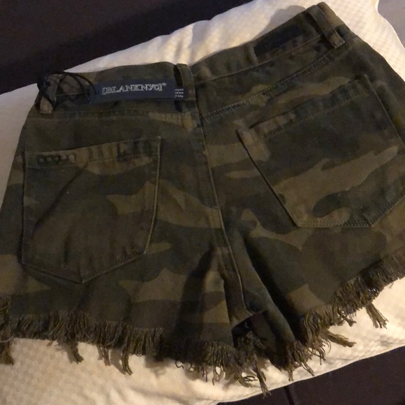 ⚡️⚡️ Blank NYC shorts NWT - Picture 7 of 8
